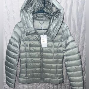 NWT Antonio Melani Chalet Hooded Puffer Jacket Size M